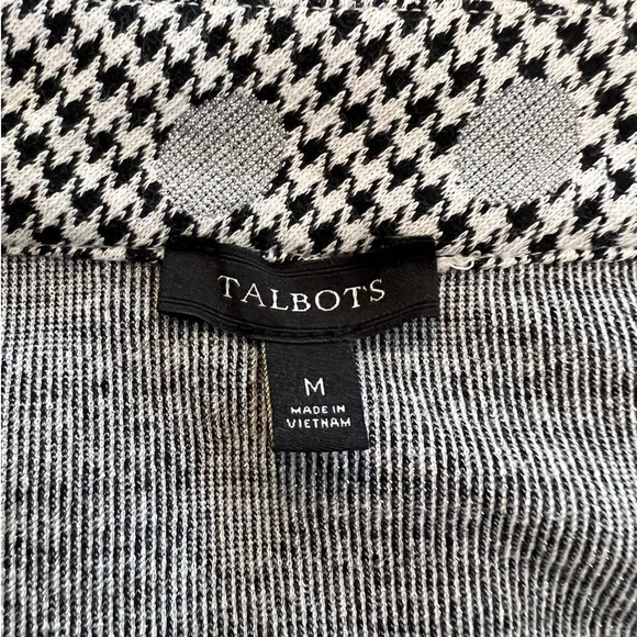 Talbots Boatneck Top in Houndstooth Pattern with Silver Polka Dots Size Medium - Picture 4 of 5